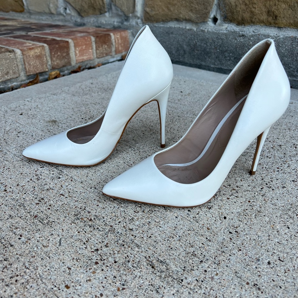 Aldo Classic White Heels